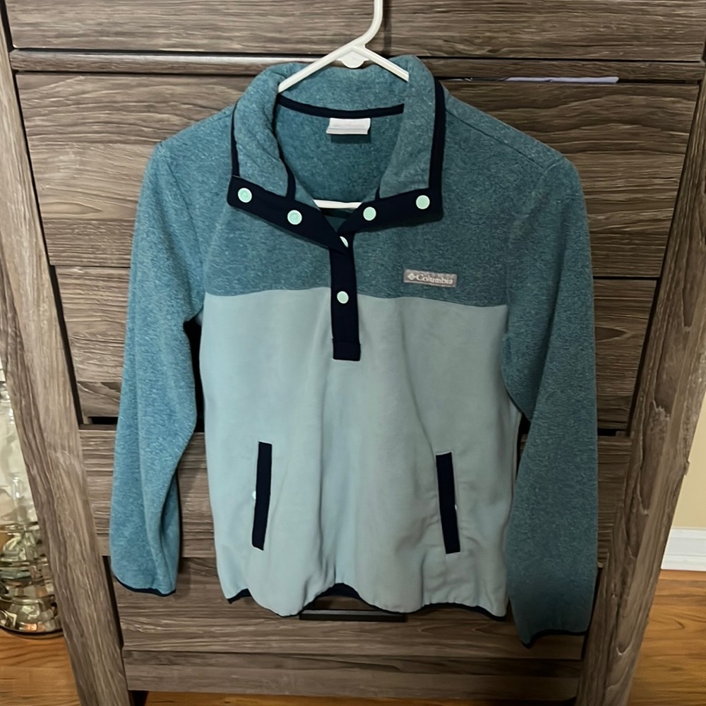 Teal Navy Columbia 1/4 Button